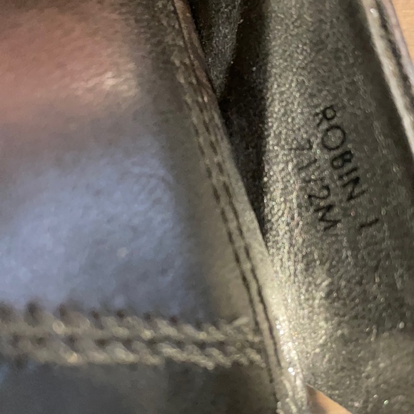 Silver open toe sandals - Picture 3 of 3